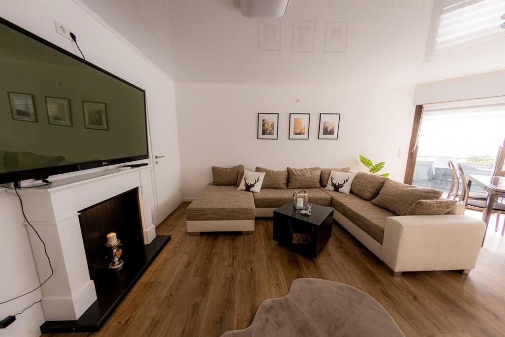 Wohnung Hirschhoehe Im Taunus Neu-Anspach Екстер'єр фото