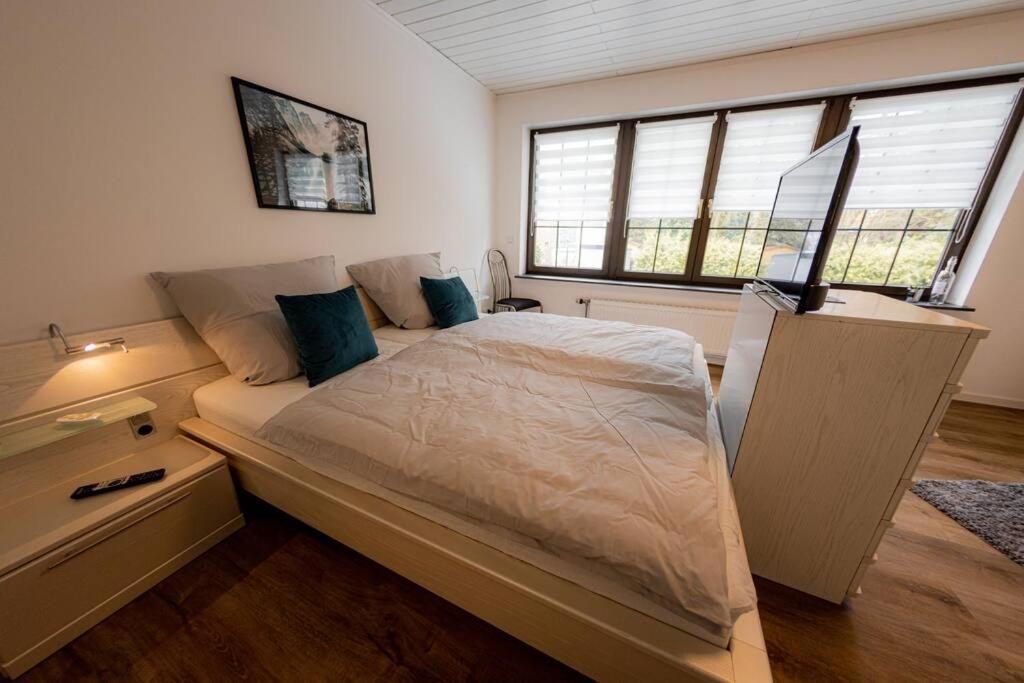 Wohnung Hirschhoehe Im Taunus Neu-Anspach Екстер'єр фото